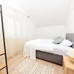 아파트 With Wifi Bol, Brac - 23862 *