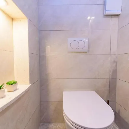 With Wifi Bol, Brac - 23862 Apartment Bol